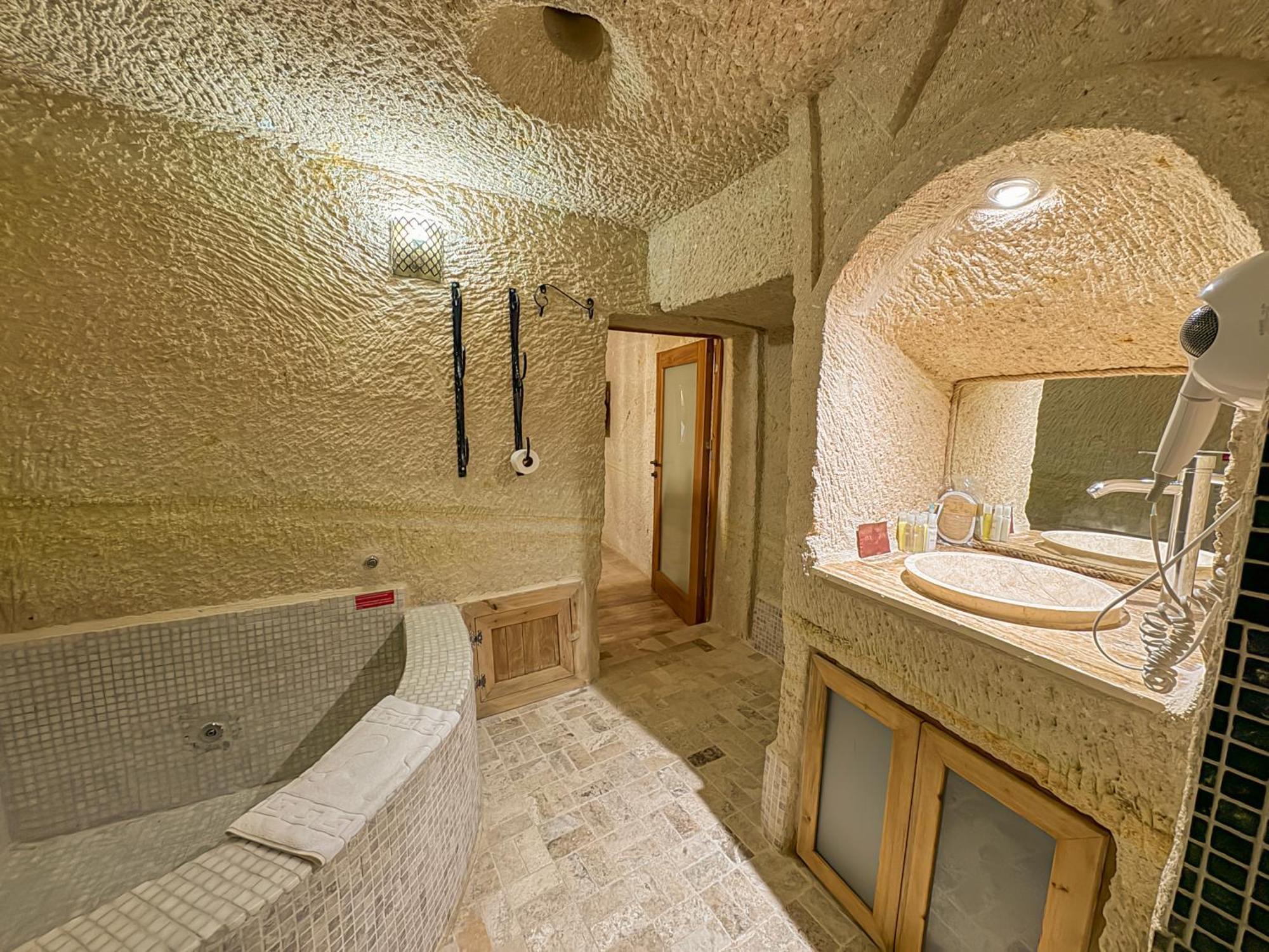Sur Cave Hotel Ürgüp Exterior photo